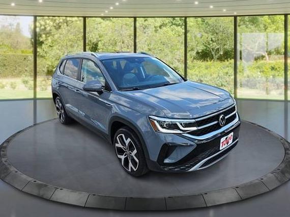 VOLKSWAGEN TAOS 4MOTION 2022 3VV2X7B28NM054549 image